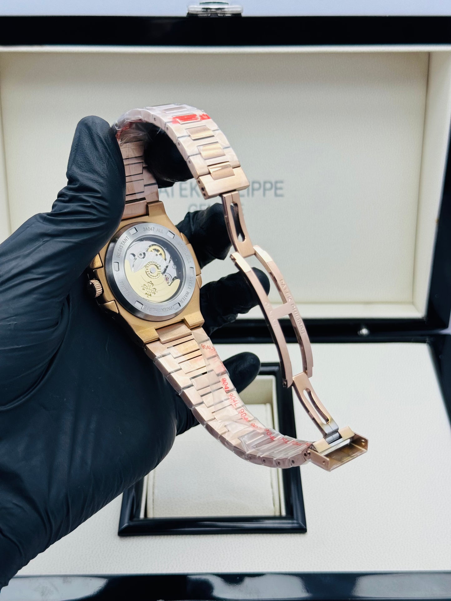 PATEK PHILLIPE NAUTILUS ROSE GOLD AUTOMATIC