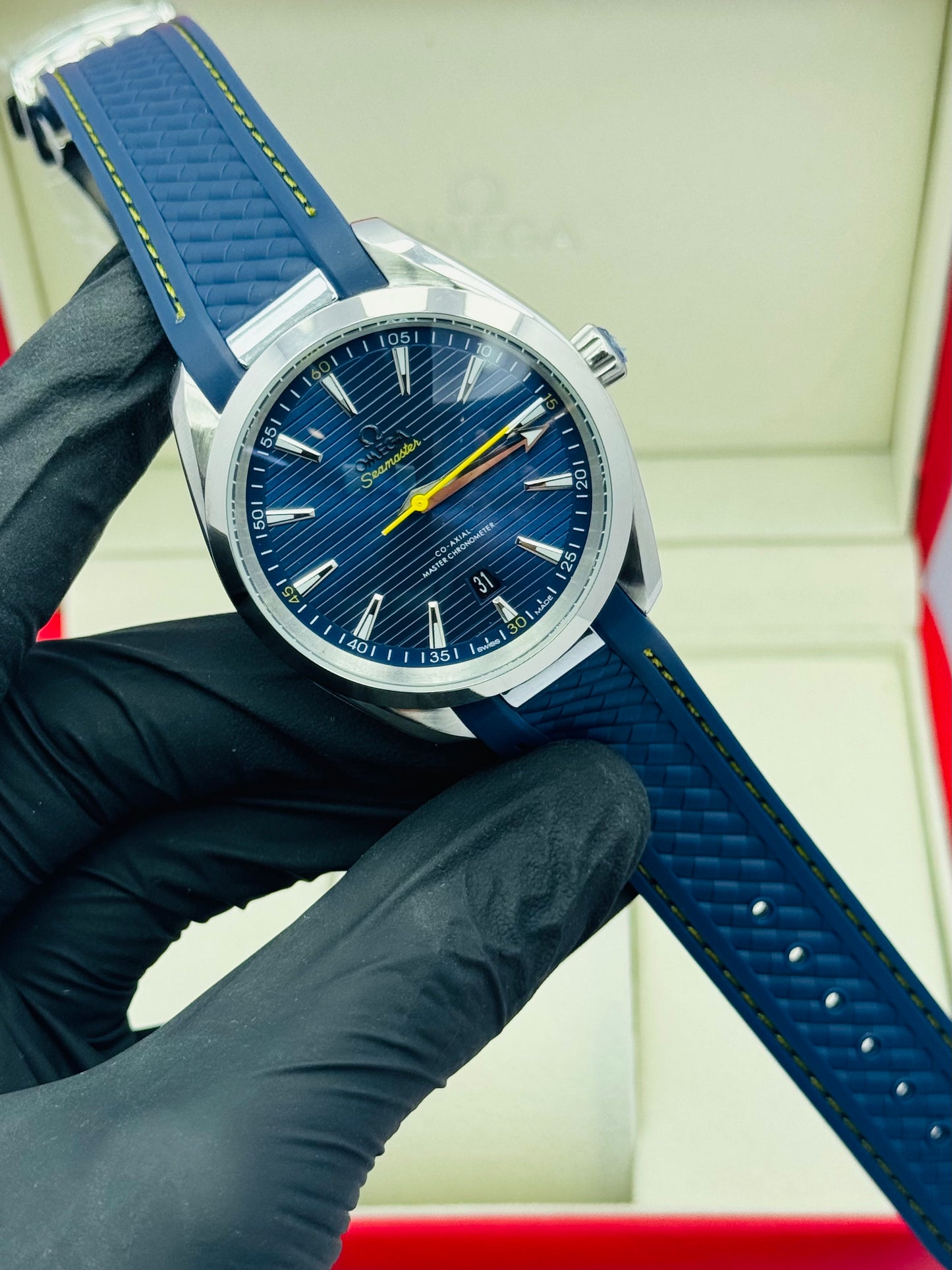 OMEGA SEAMASTER RUBBER STRAPS AUTOMATIC MODEL