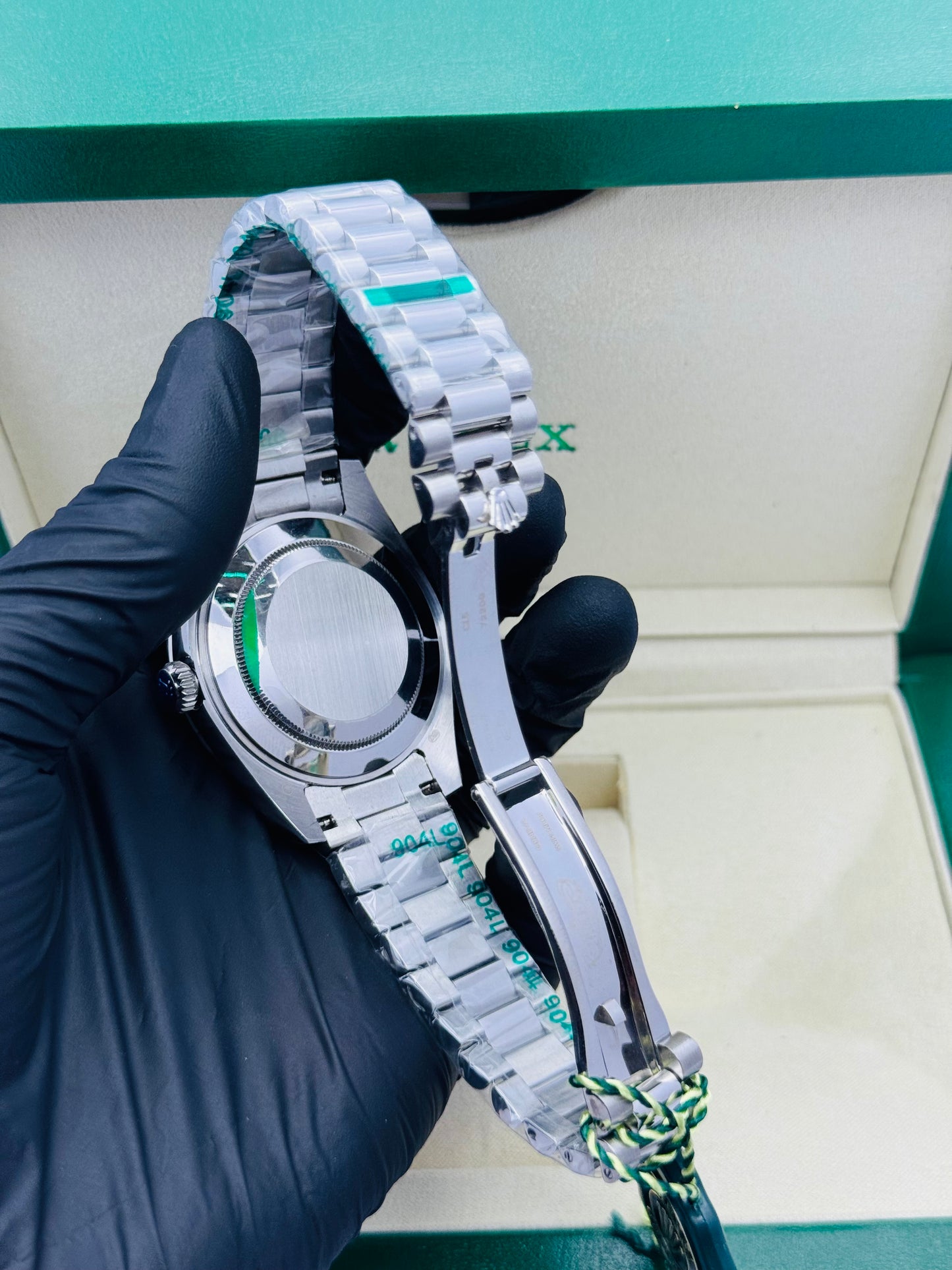 ROLEX DAY-DATE STONES EDITION IN SILVER CHAIN AUTOMATIC