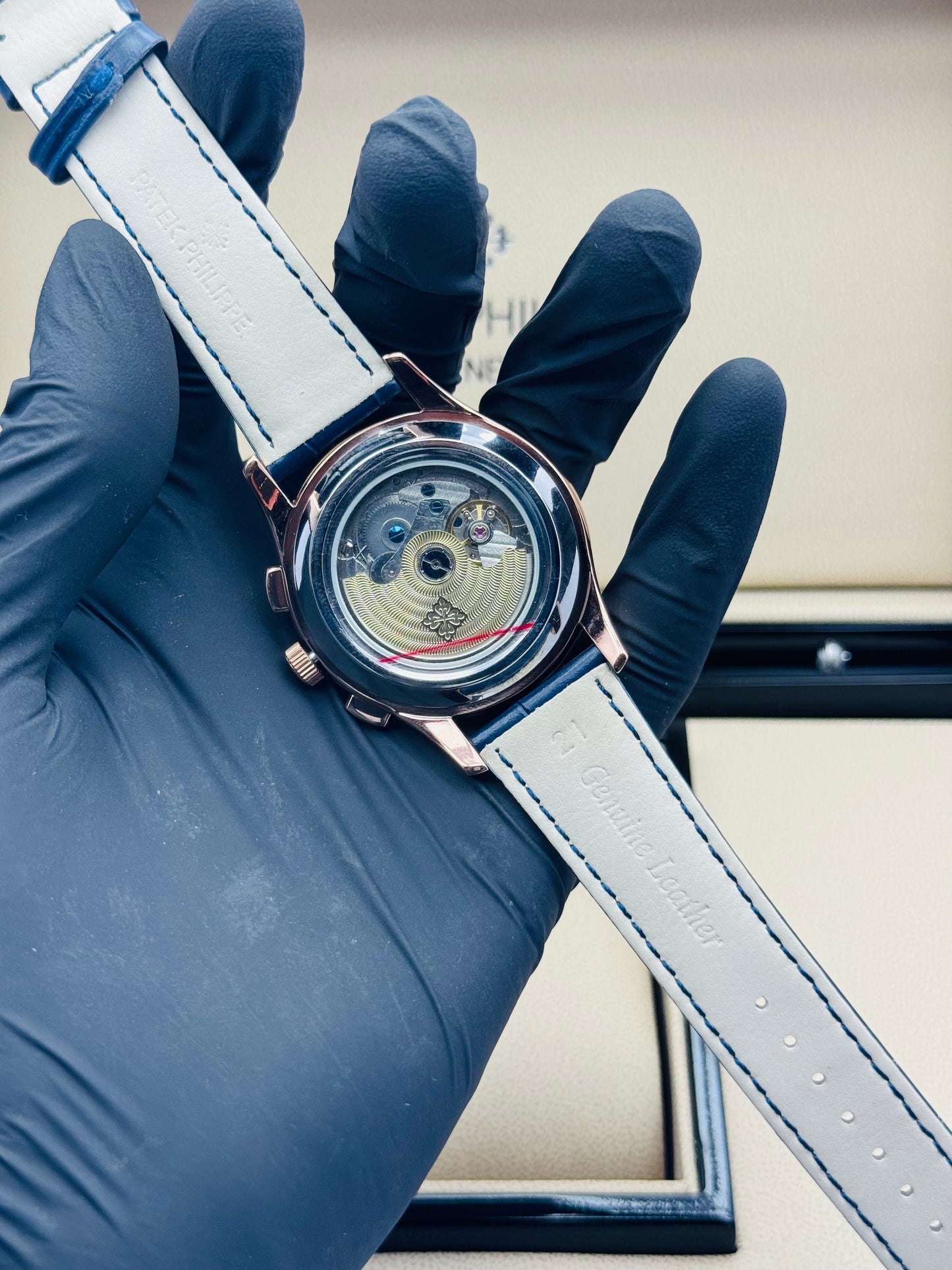 PATEK PHILLIPE COMPLICATIONS ANNUAL CALENDAR AUTOMATIC MODEL IN LEATHER STRAPS