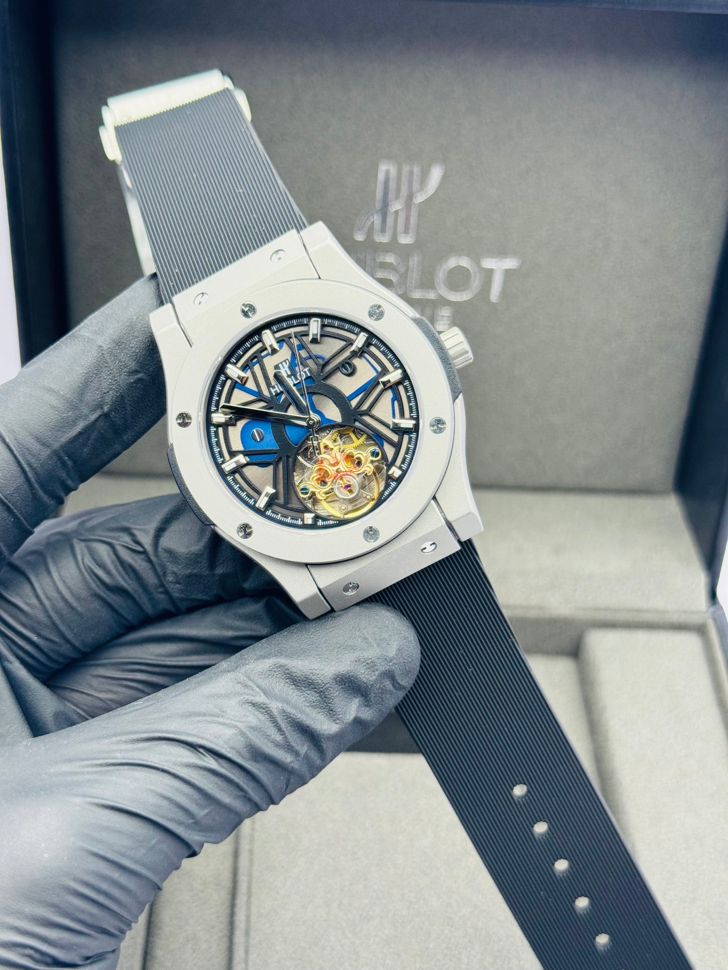 HUBLOT PENDULUM DESIGN MODEL AUTOMATIC