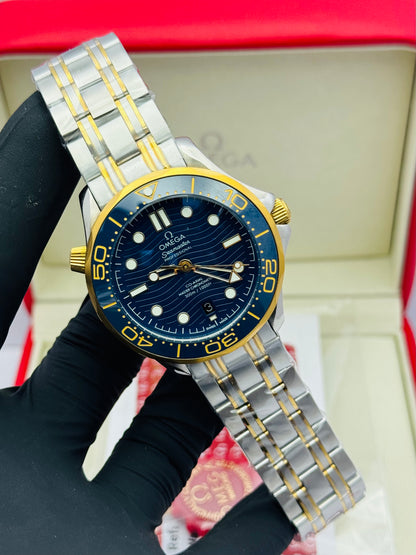 OMEGA SPEEDMASTER EDITION IN CHAIN