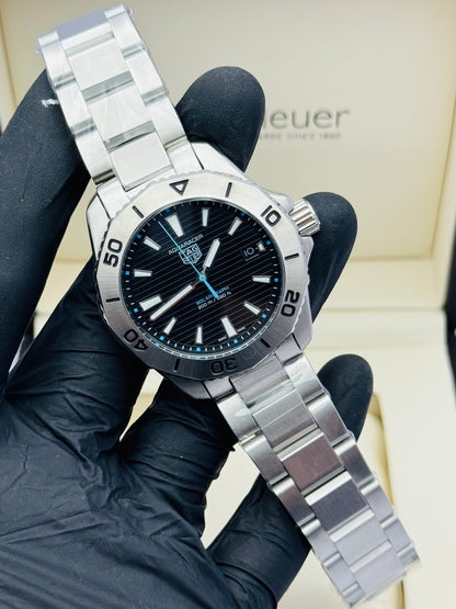 TAG HEURE AQUARACER PROFESSIONAL 200 SOLARGRAPH MODEL AUTOMATIC