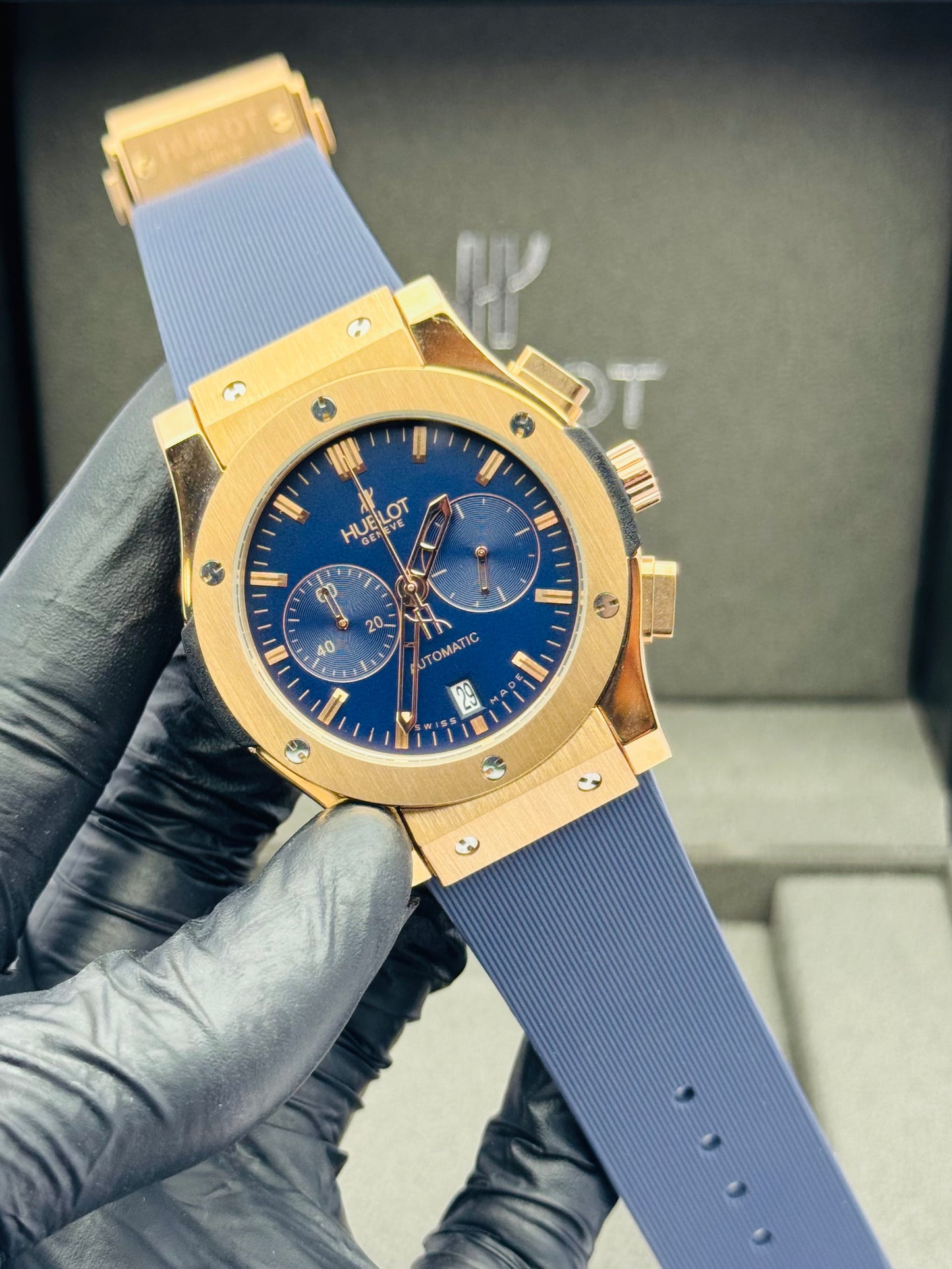HUBLOT CHRONOGRAPHS MODEL QUARTZ