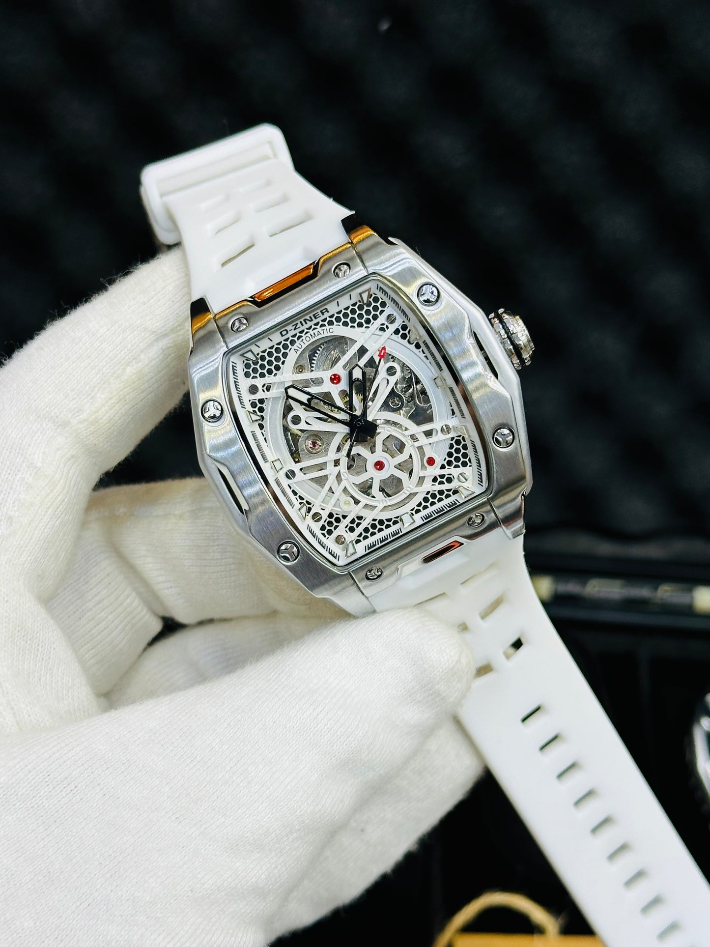 ORIGINAL D-ZINER RM STYLE AUTOMATIC MODEL.