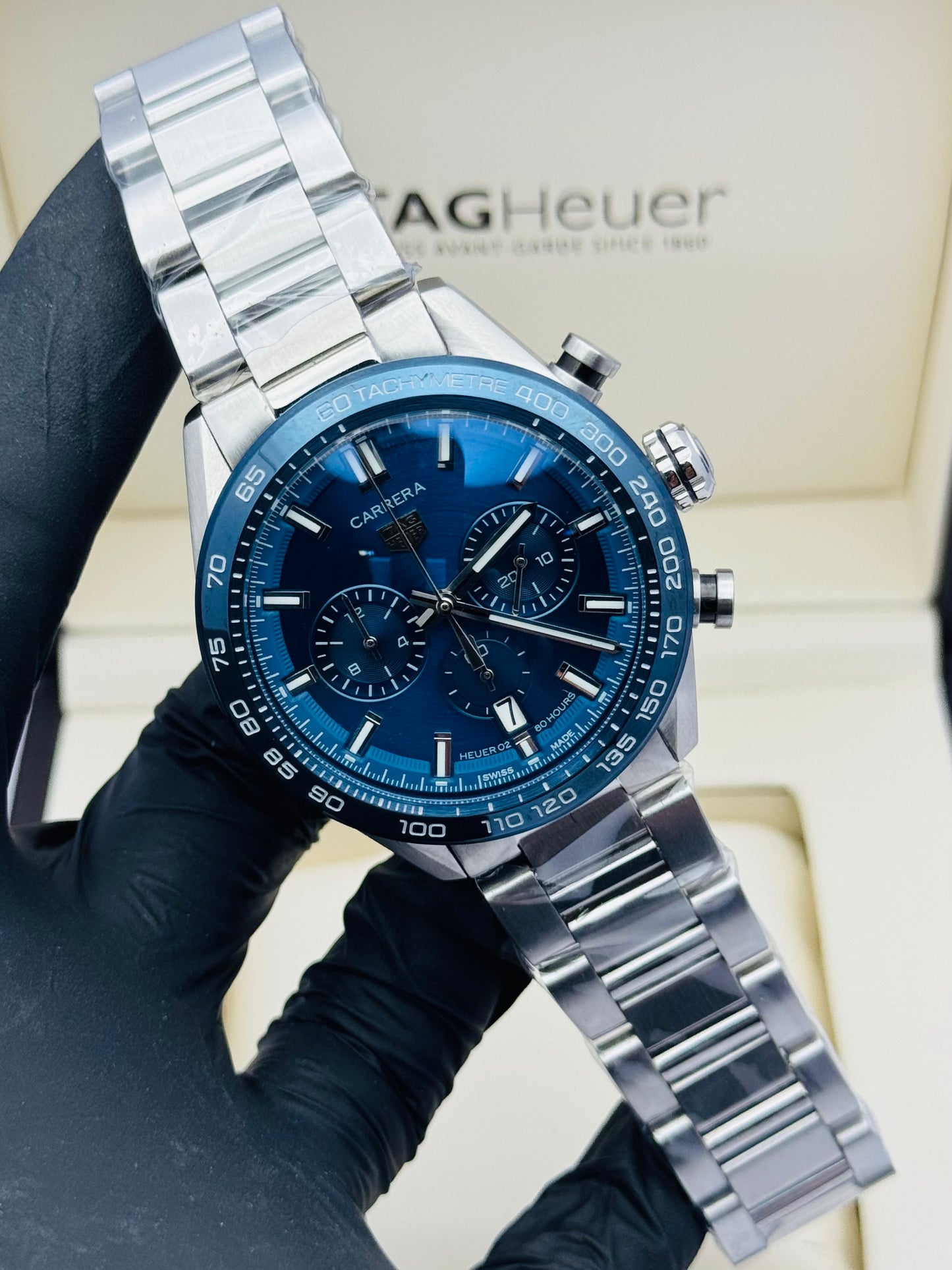 TAG HEURE CARERRA CALIBRE HEURE 2 CHRONOGRAPHS MODEL QUARTZ