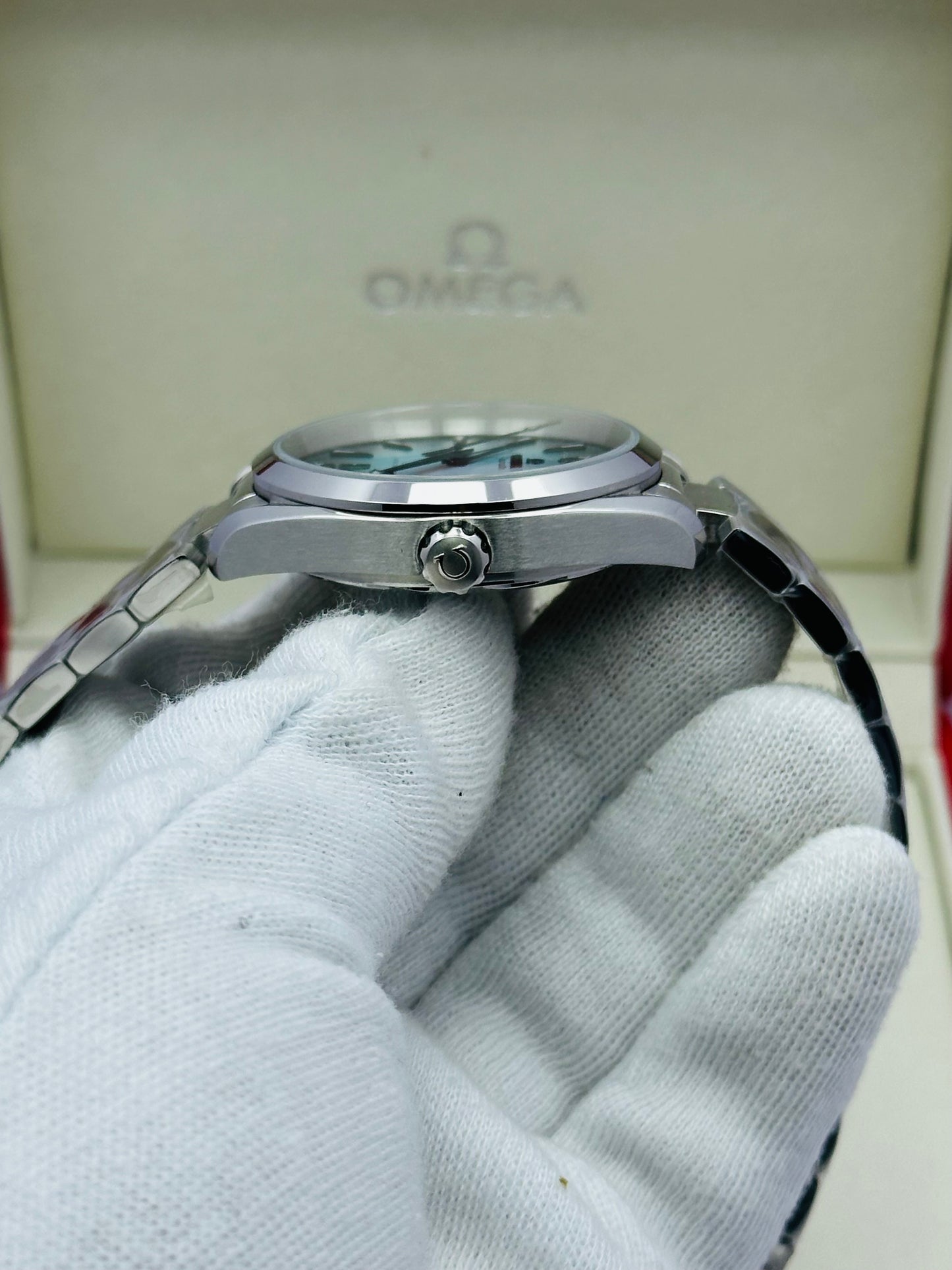 OMEGA SEAMASTER LIMITED TIFFANY DIAL EDITION AUTOMATIC