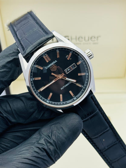 TAG HEURE CALIBER 5 STRAP MODEL AUTOMATIC
