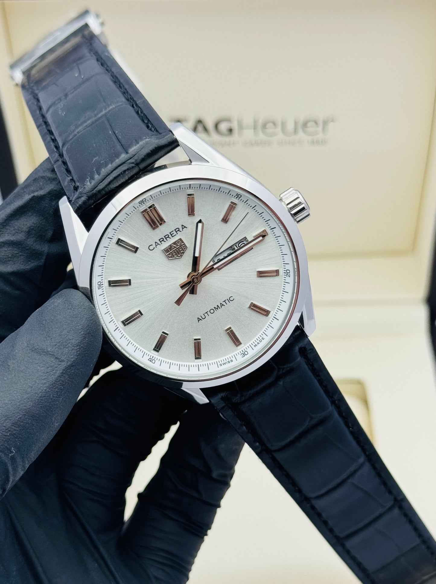 TAG HEURE CALIBER 5 STRAP MODEL AUTOMATIC