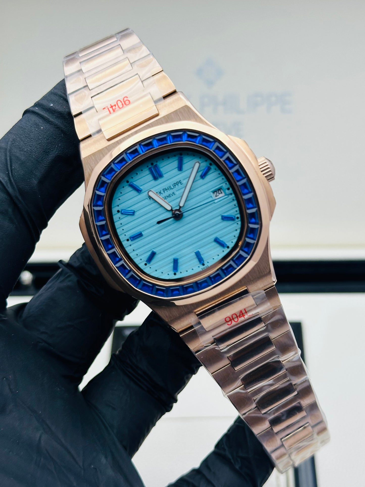 PATEK PHILLIPE RUBY STONES EDITION IN ROSE GOLD CHAIN AUTOMATIC