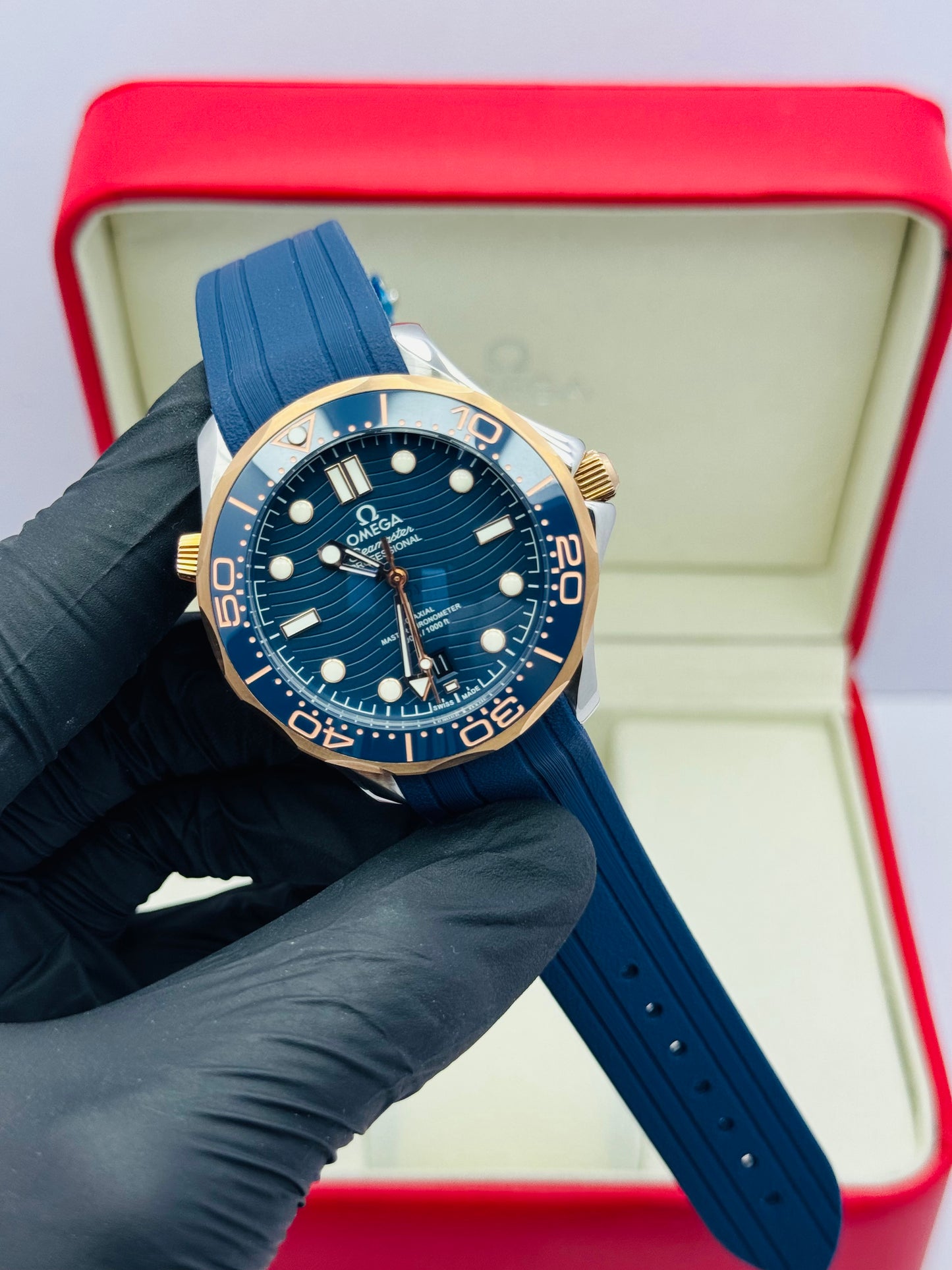 OMEGA SPEEDMASTER EDITION IN STRAPS