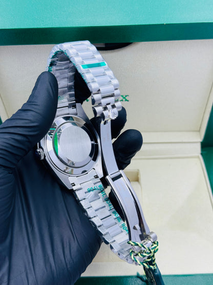 ROLEX DAY-DATE STONES EDITION IN SILVER CHAIN AUTOMATIC