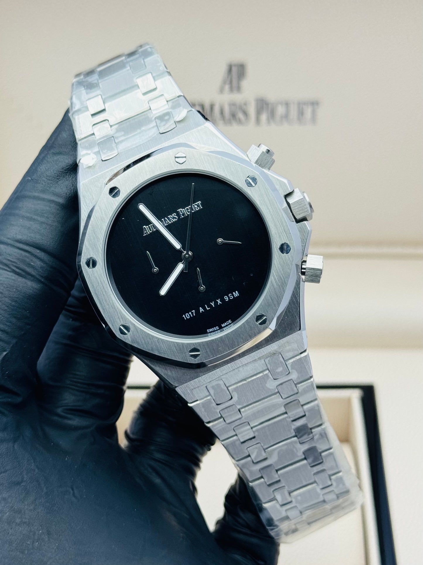 AP CHRONOGRAPH MODEL SILVER .