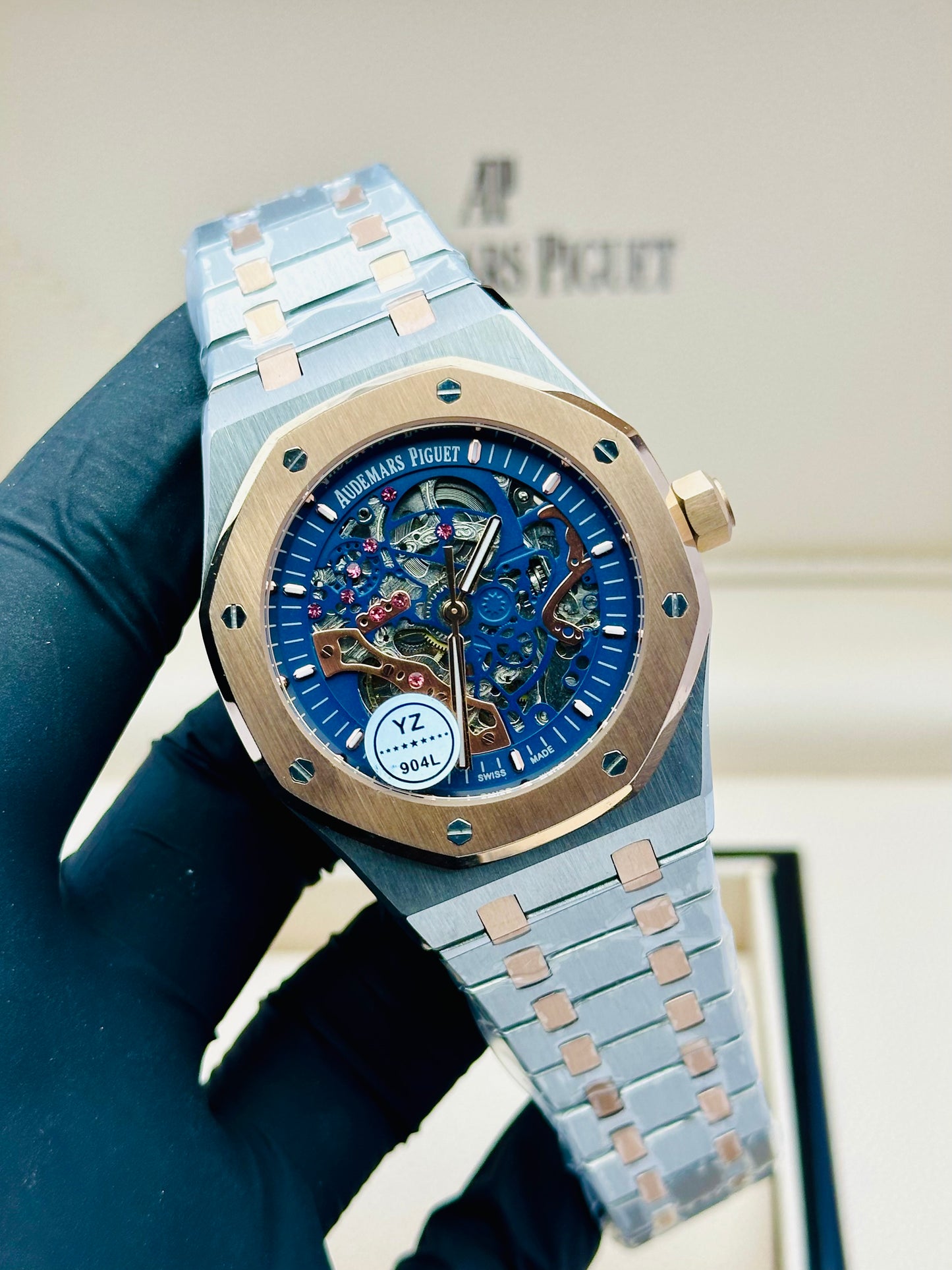 AP SKELETON 2-TONE AUTOMATIC.