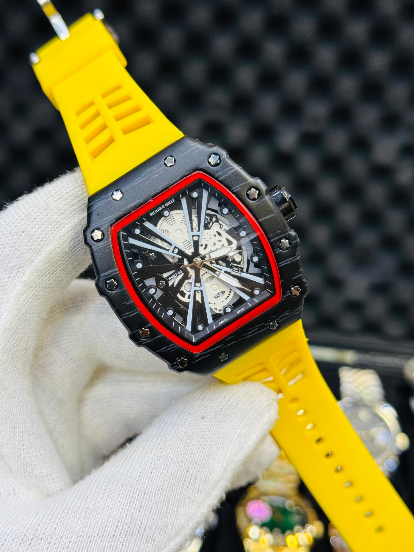 RM X- DESIGN CARBON CASE 2ND GRADE COPY QUARTZ.