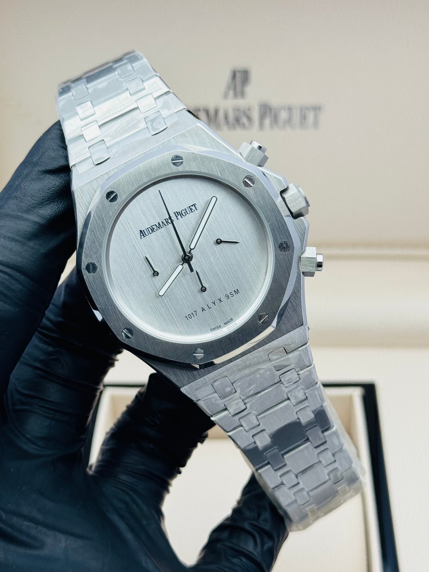 AP CHRONOGRAPH MODEL SILVER .