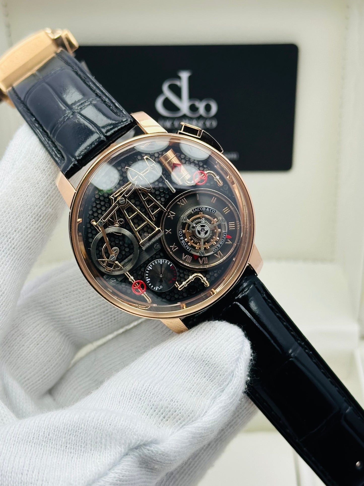 JACOB & CO. OIL PUMP MODEL QUARTZ