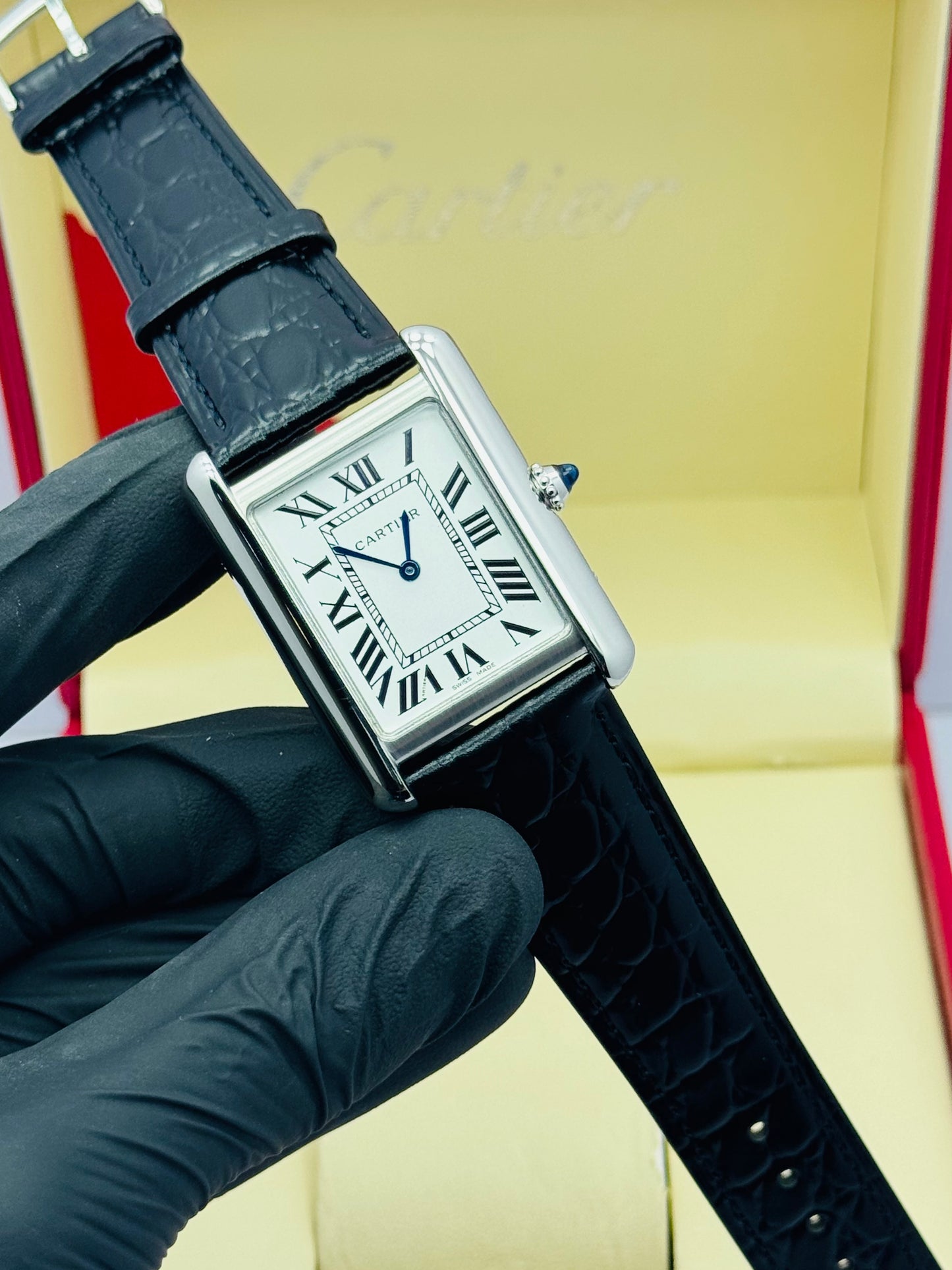 CARTIER TANK QUARTZ