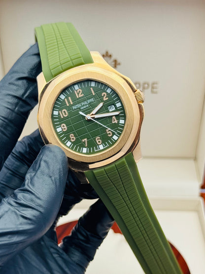 PATEK PHILLIPE AQUANAUT MODEL PLAIN DIAL AUTOMATIC