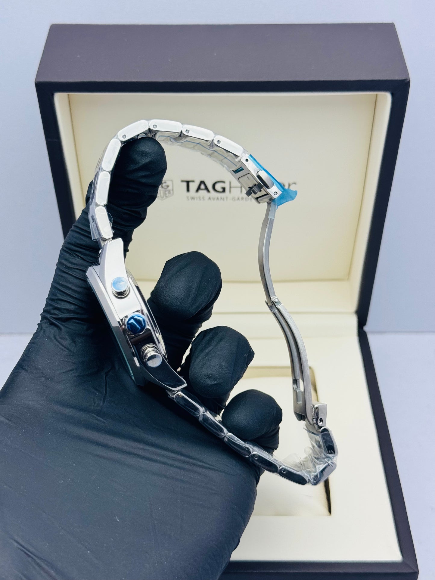 TAG HEURE CARERRA CHRONOGRAPHIC MODEL QUARTZ