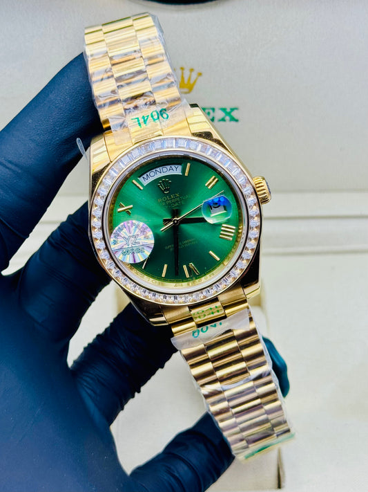 ROLEX DAY-DATE STONES EDITION IN GOLDEN CHAIN AUTOMATIC