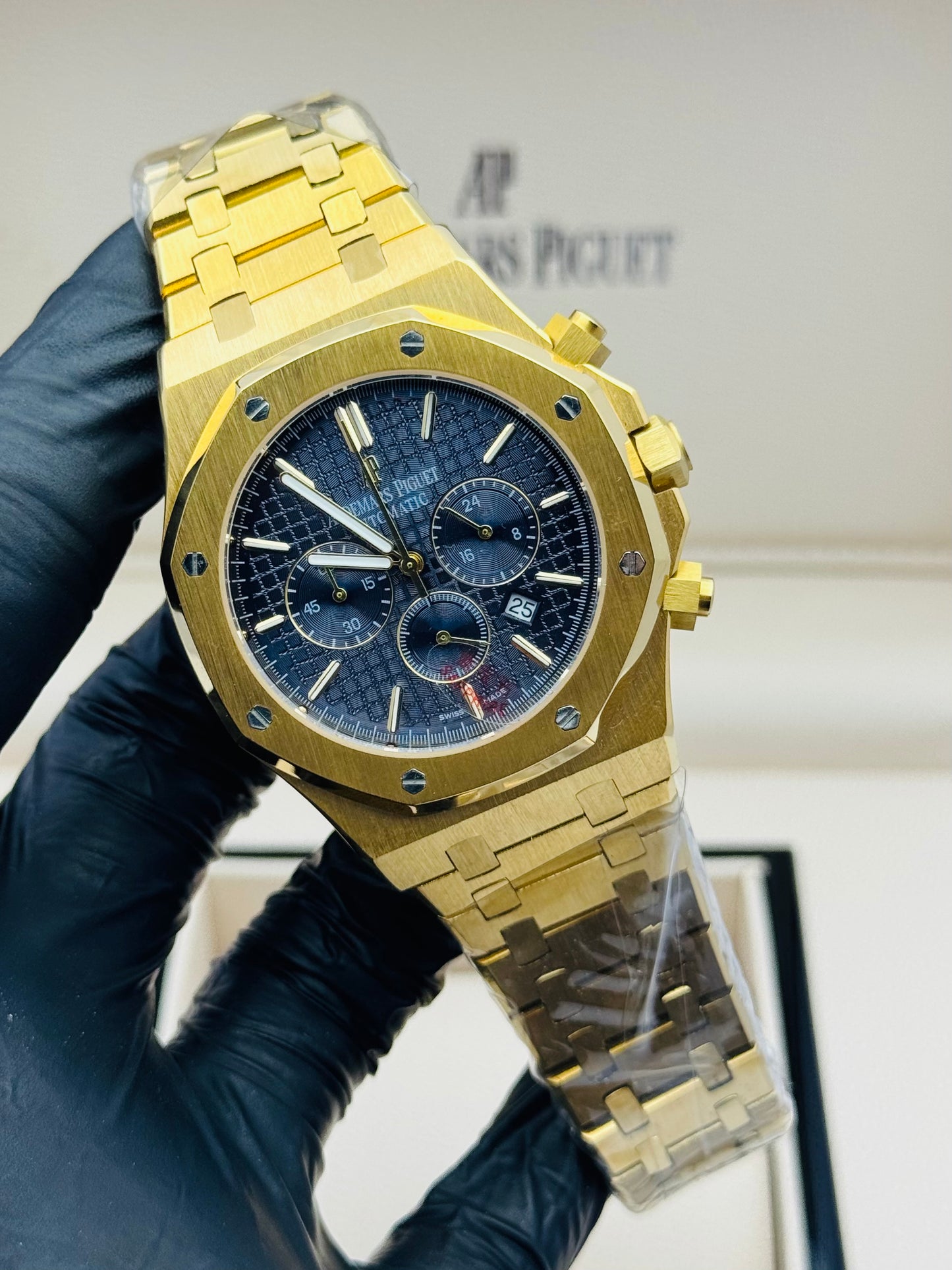 AP CHRONOGRAPHS MODEL GOLDEN