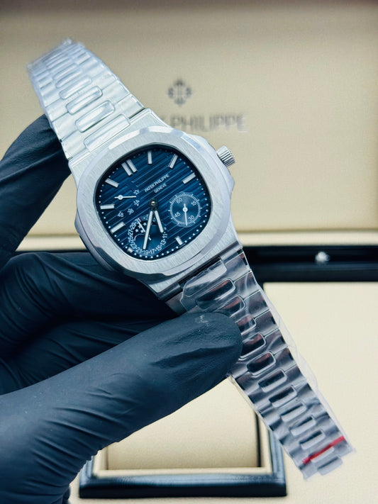 PATEK PHILLIPE NAUTILUS POWER RESERVE AUTOMATIC MODEL SILVER