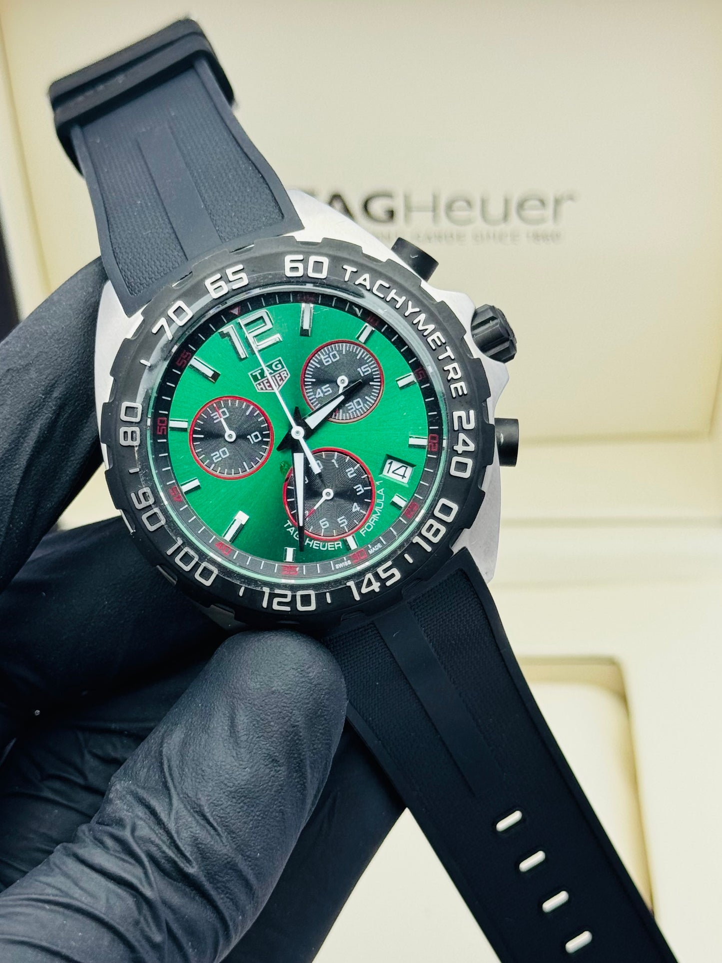 TAG HEURE FORMULA 1 CHRONOGRAPHS MODEL QUARTZ
