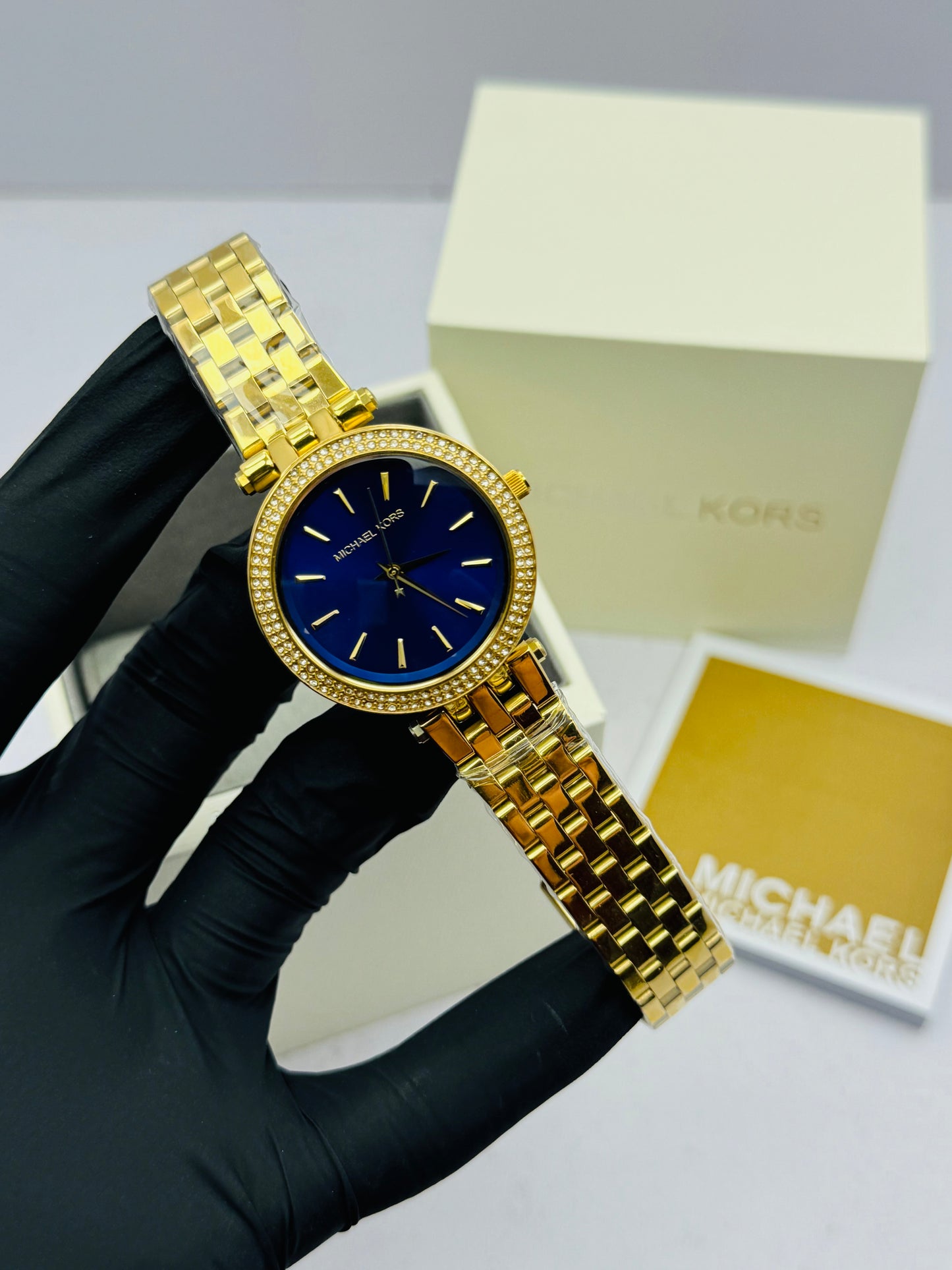 MICHEAL KORS LADIES CHAIN MODEL