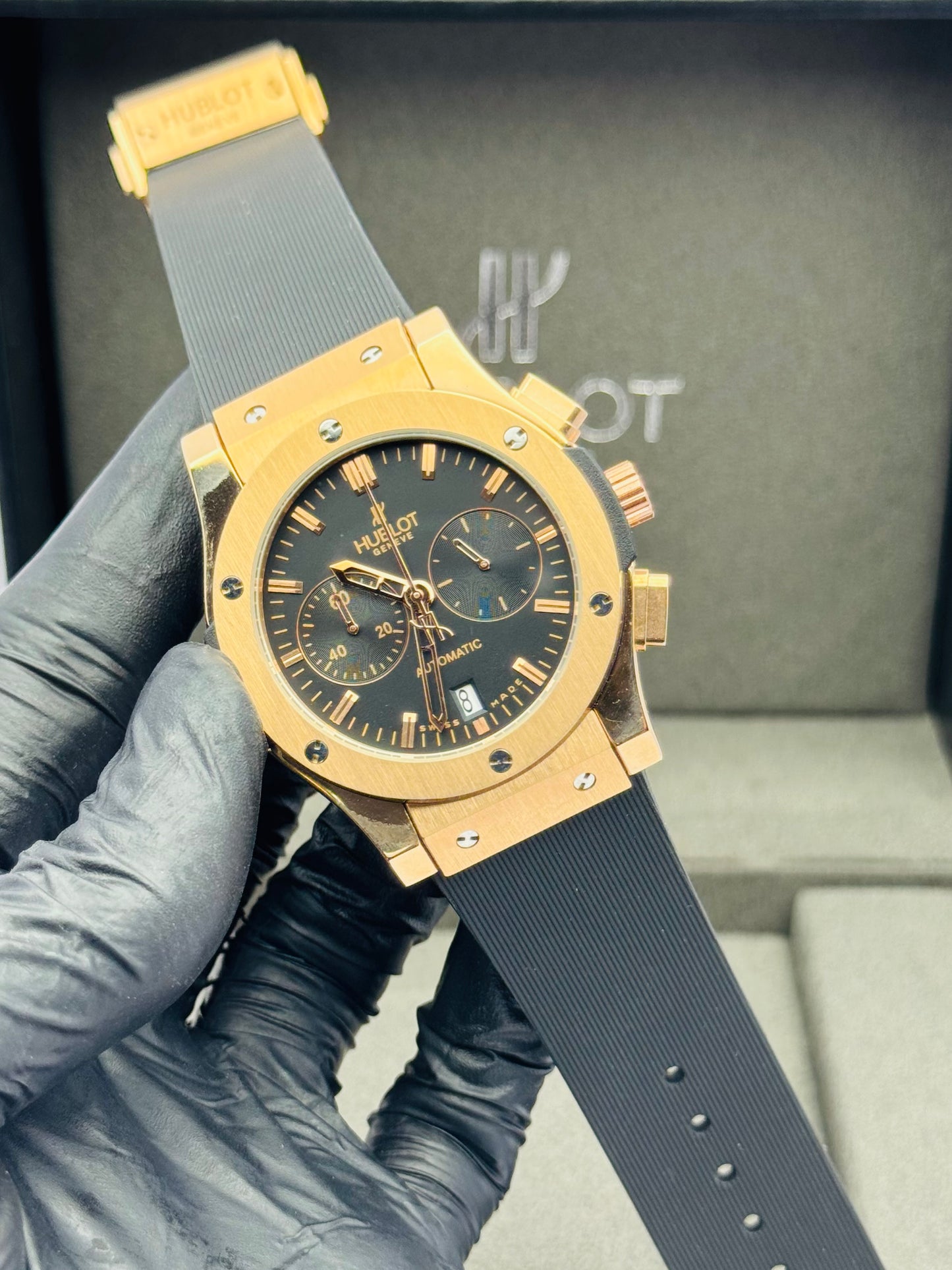 HUBLOT CHRONOGRAPHS MODEL QUARTZ