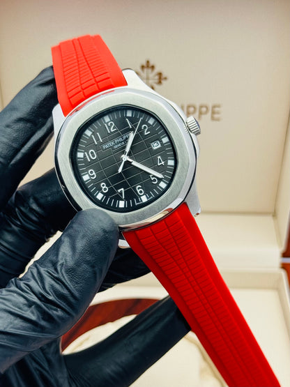 PATEK PHILLIPE AQUANAUT MODEL PLAIN DIAL AUTOMATIC