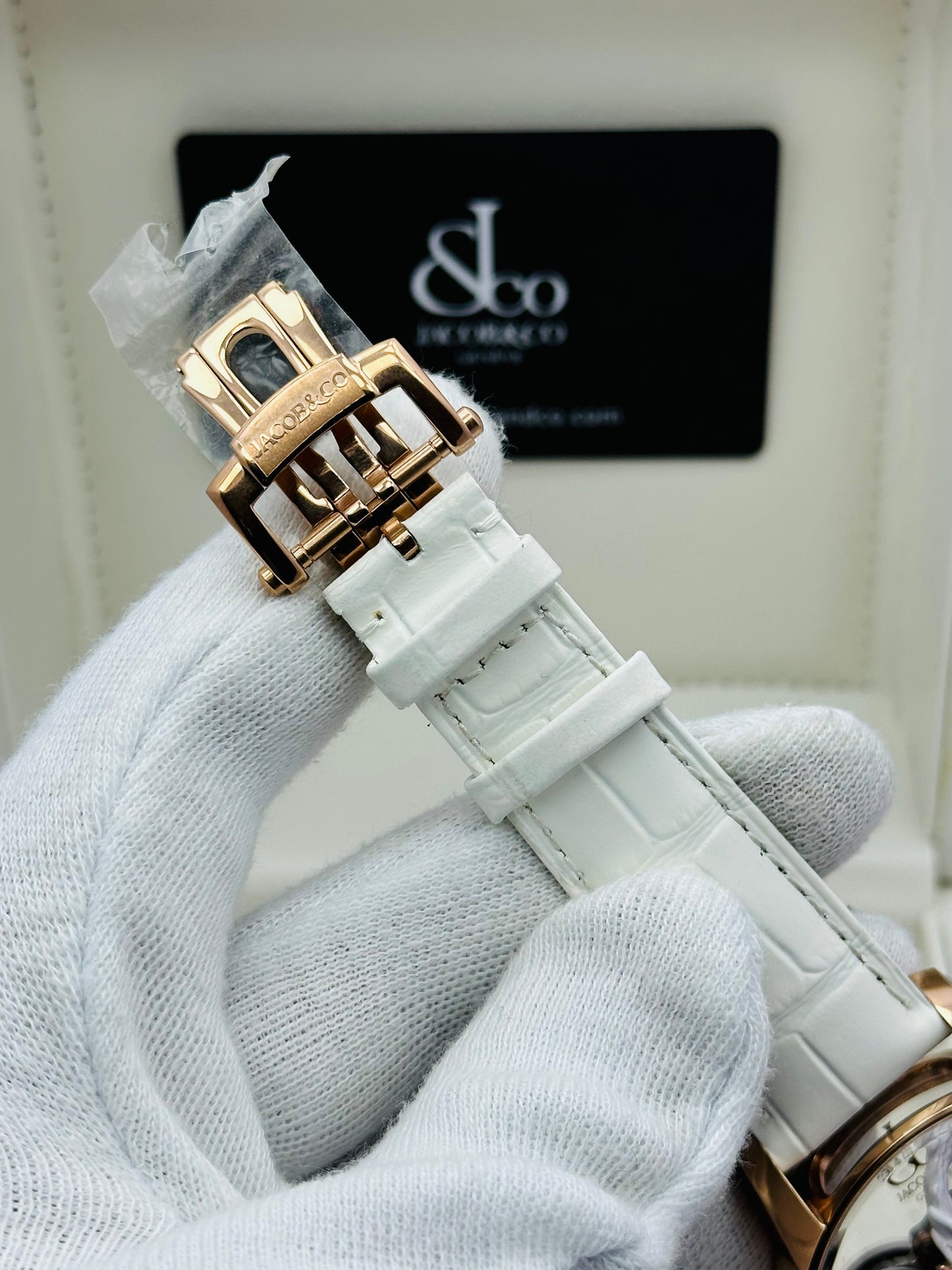 JACOB & CO. DRAGON ASTRONOMIA WHITE EDITION QUARTZ