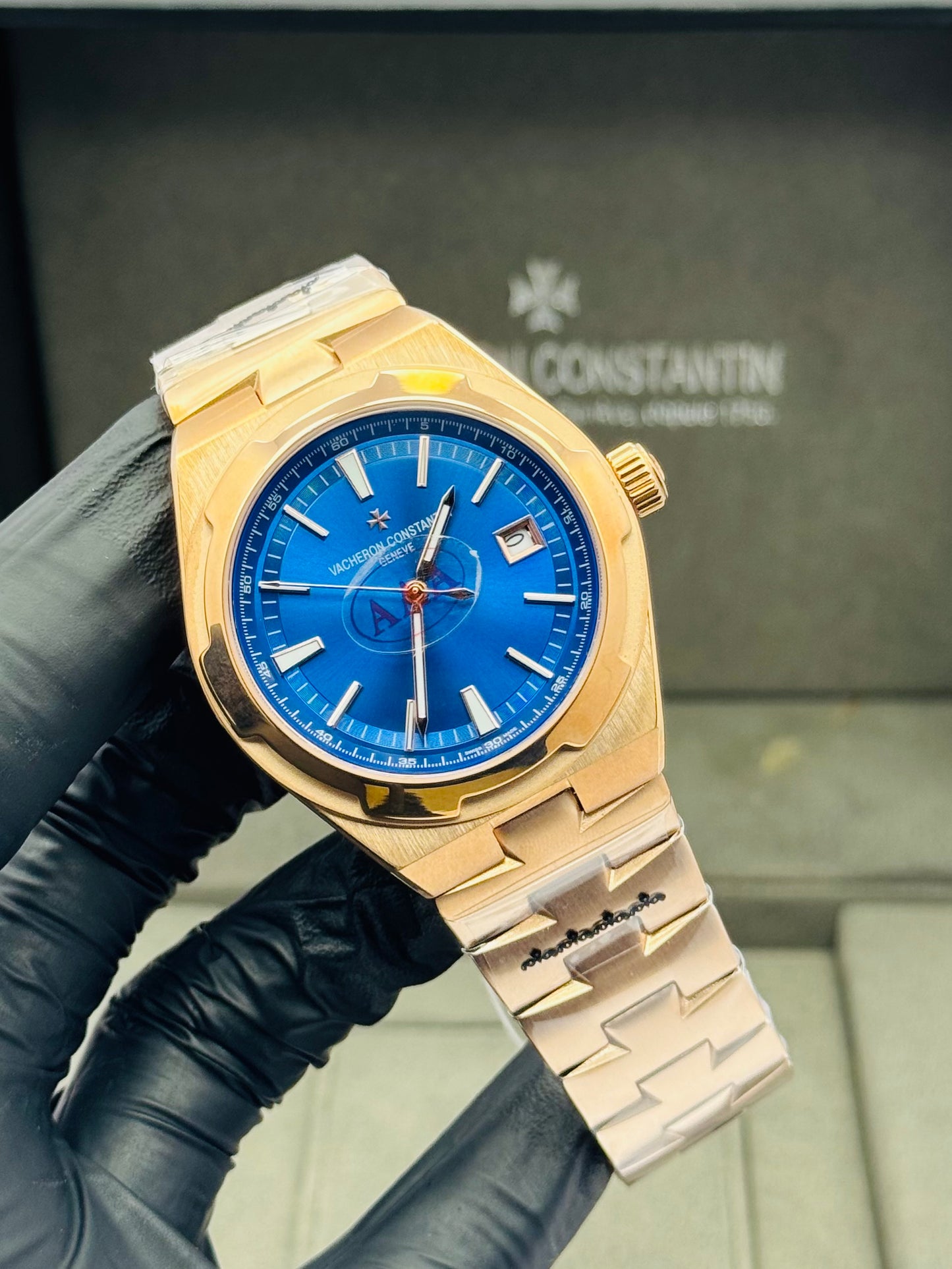 VAICHERON CONSTANTIN PLAIN DIAL AUTOMATIC MODEL ROSE GOLD