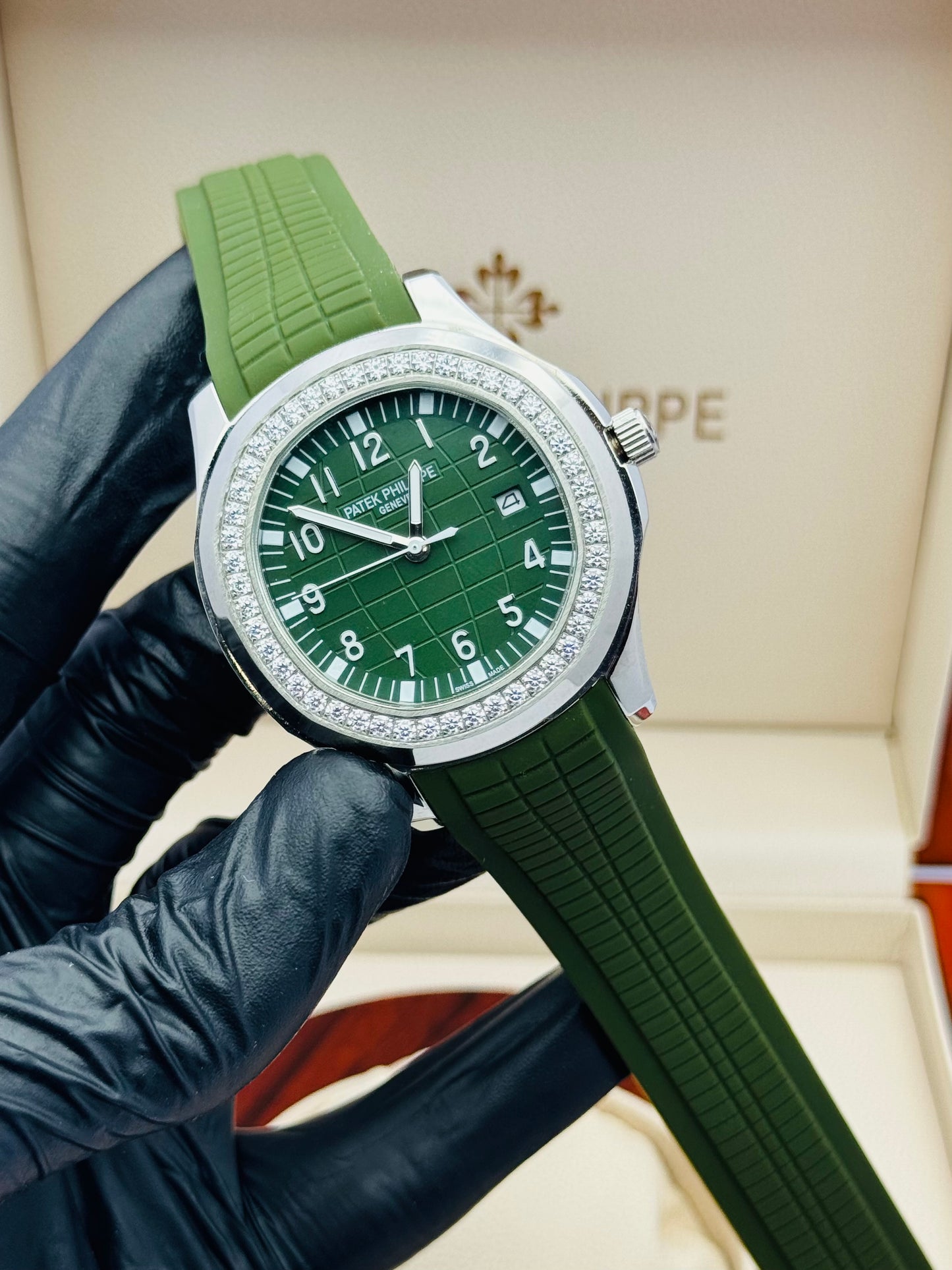 PATEK PHILLIPE AQUANAUT STONES MODEL AUTOMATIC