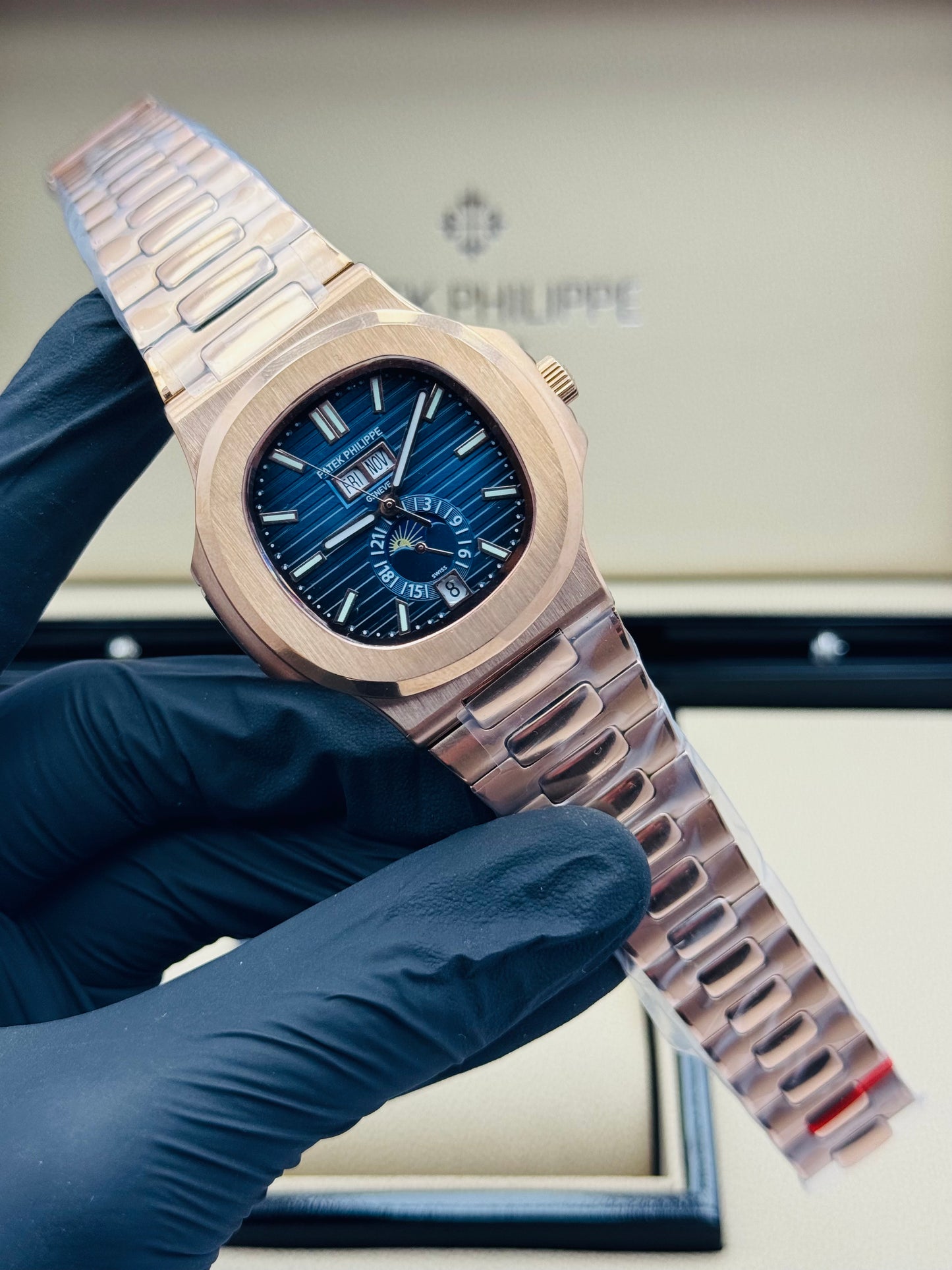 PATEK PHILLIPE MOONPHASE CALENDAR AUTOMATIC MODEL ROSE GOLD