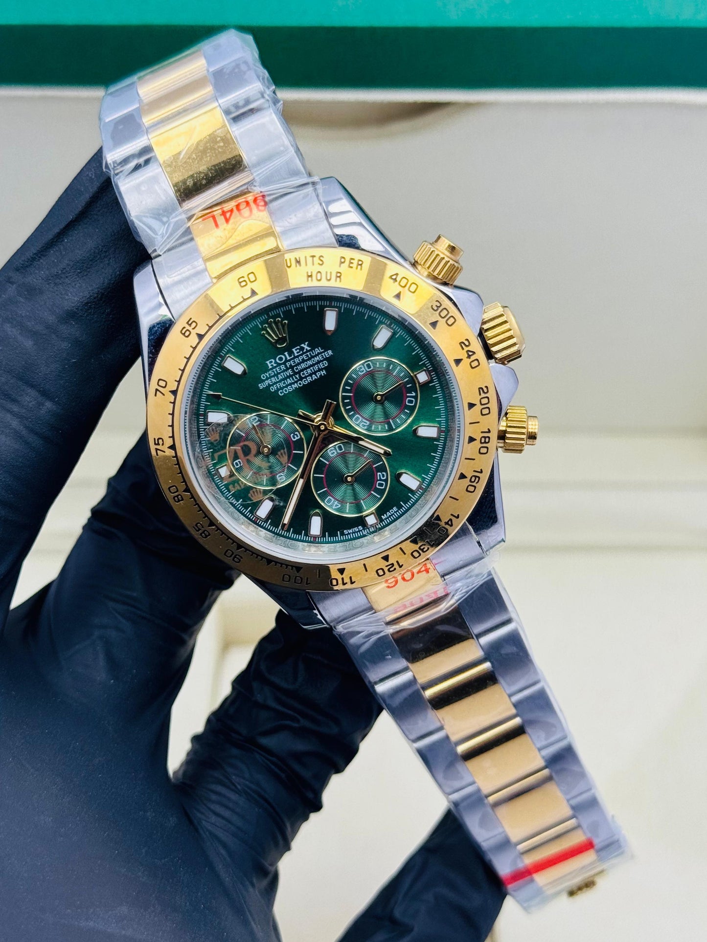 ROLEX DAYTONA 2-TONE CHAIN MODEL AUTOMATIC